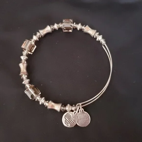 Alex and Ani Beaded Charm Bangle Express Your self LOVE A 357 - Picture 1 of 4
